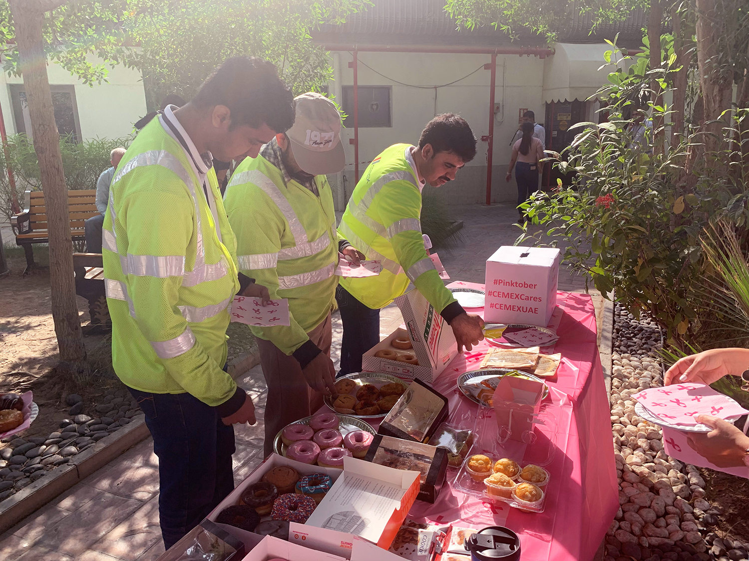 CEMEX UAE in Support of #PINKtober2019 | CEMEX UAE